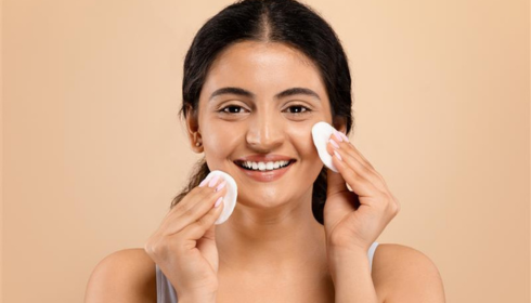 Removing Heavy Party Makeup Gently Saving Your Skin After Late Nights